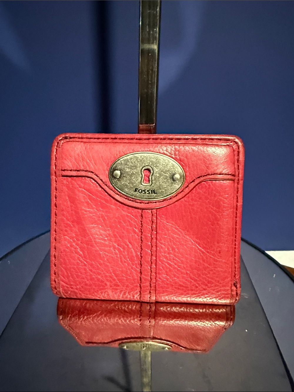 Fossil Red Leather Compact Card Wallet with Keyhole Plaque